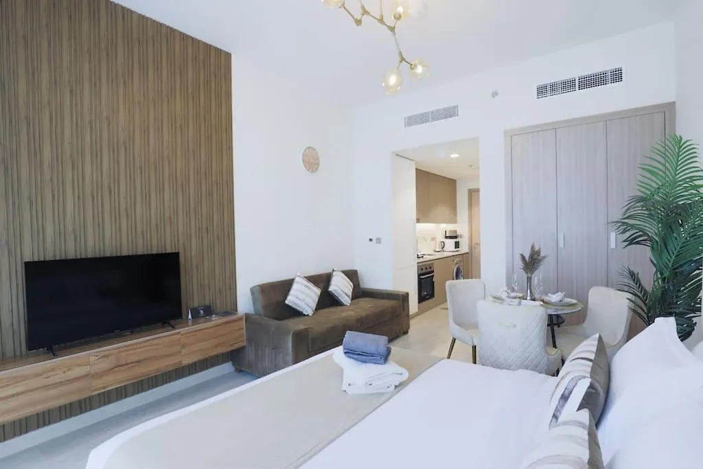 Apartment Incredible Studio In Azizi Riviera Dubai